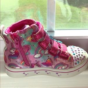 Size 7 toddler Twinkle  Toes Light Boots